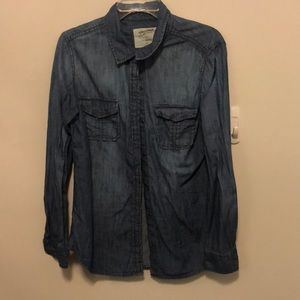 Blue jean button down.